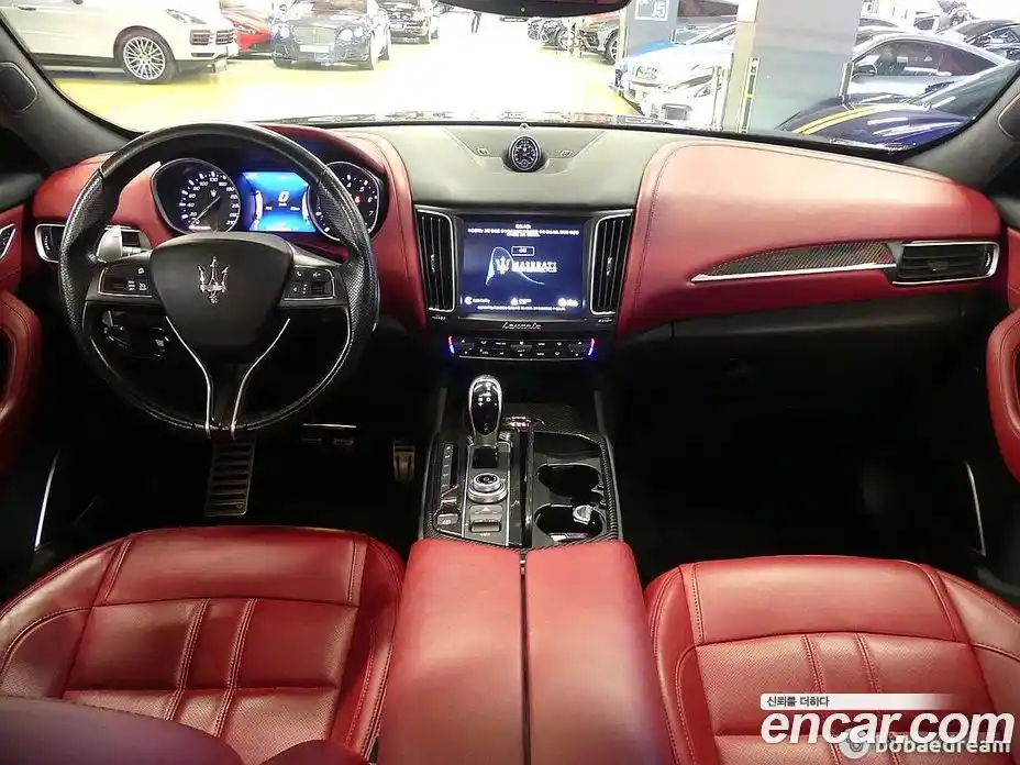 Maserati Levante 2018 3.0 автомат (гидро), фото 7 Maserati Levante 2018 3.0 автомат (гидро), фото 7
