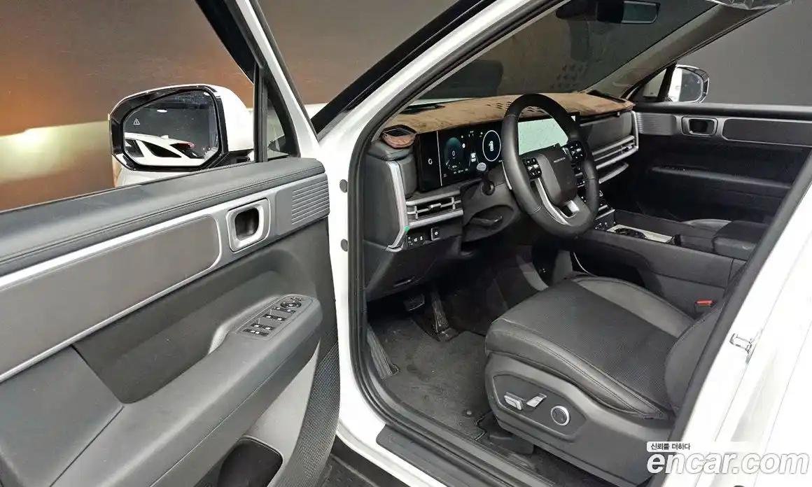 Hyundai Santa Fe 2025 1.6 автомат (гидро), фото 13