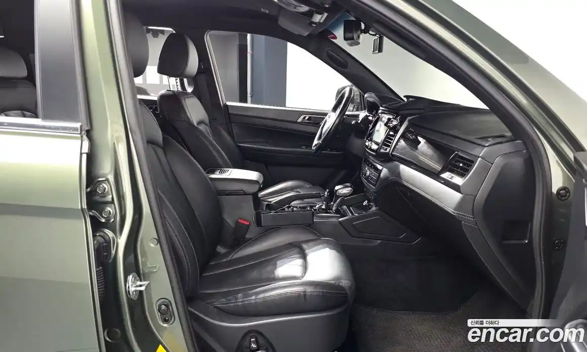 SsangYong Rexton 2022 2.2 автомат (гидро), фото 16