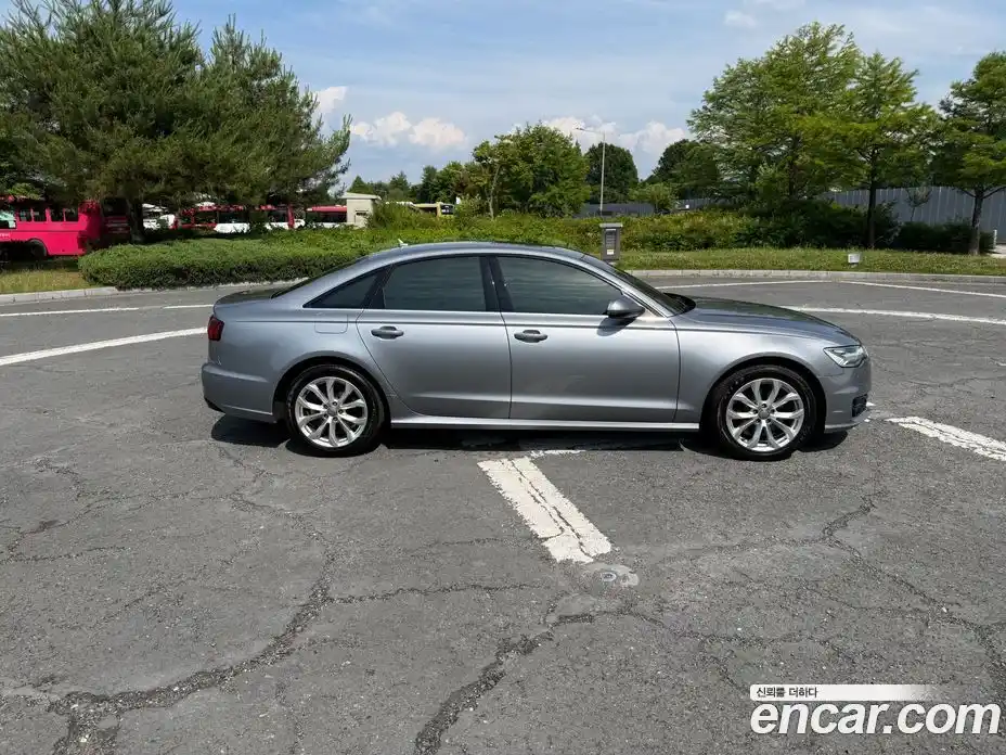 Audi A6 2015 2.0 автомат (гидро), фото 3
