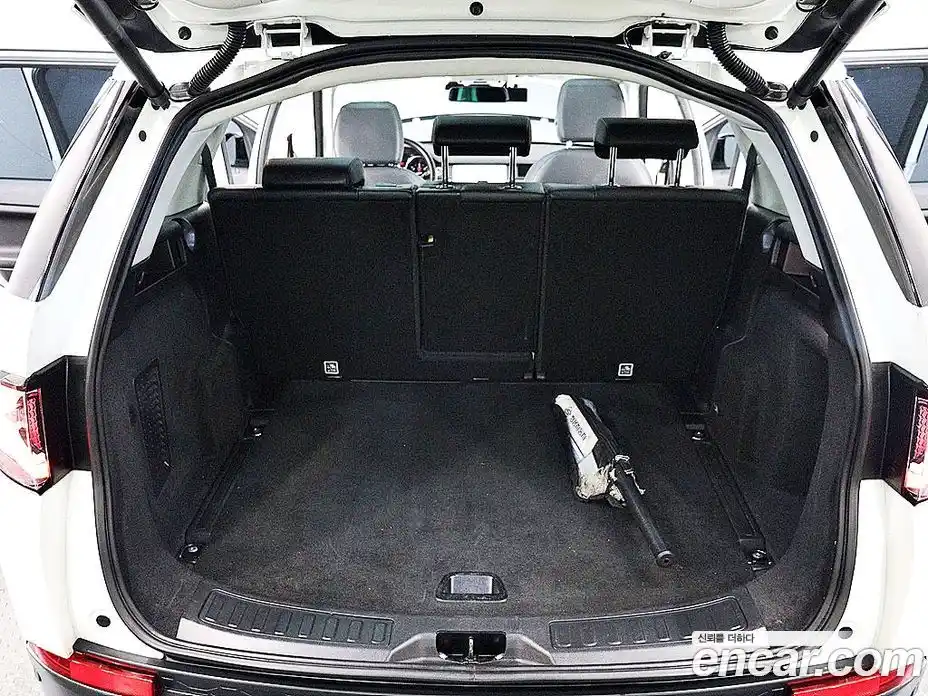 Land Rover Discovery Sport 2019 2.0 автомат (гидро), фото 20