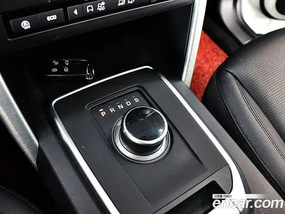 Land Rover Discovery Sport 2019 2.0 автомат (гидро), фото 6