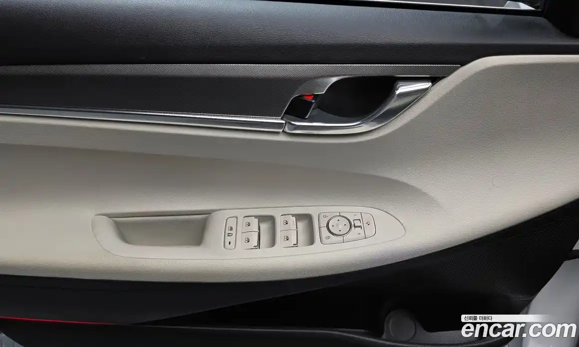 Hyundai Grandeur 2022 2.5 автомат (гидро), фото 14