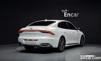 Hyundai Grandeur 2022 2.5 автомат (гидро), миниатюра 2