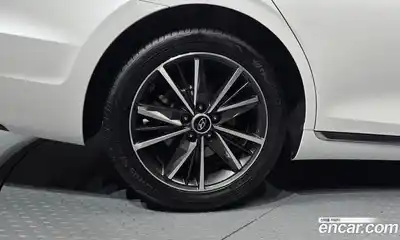 Hyundai Grandeur 2022 2.5 автомат (гидро), миниатюра 5