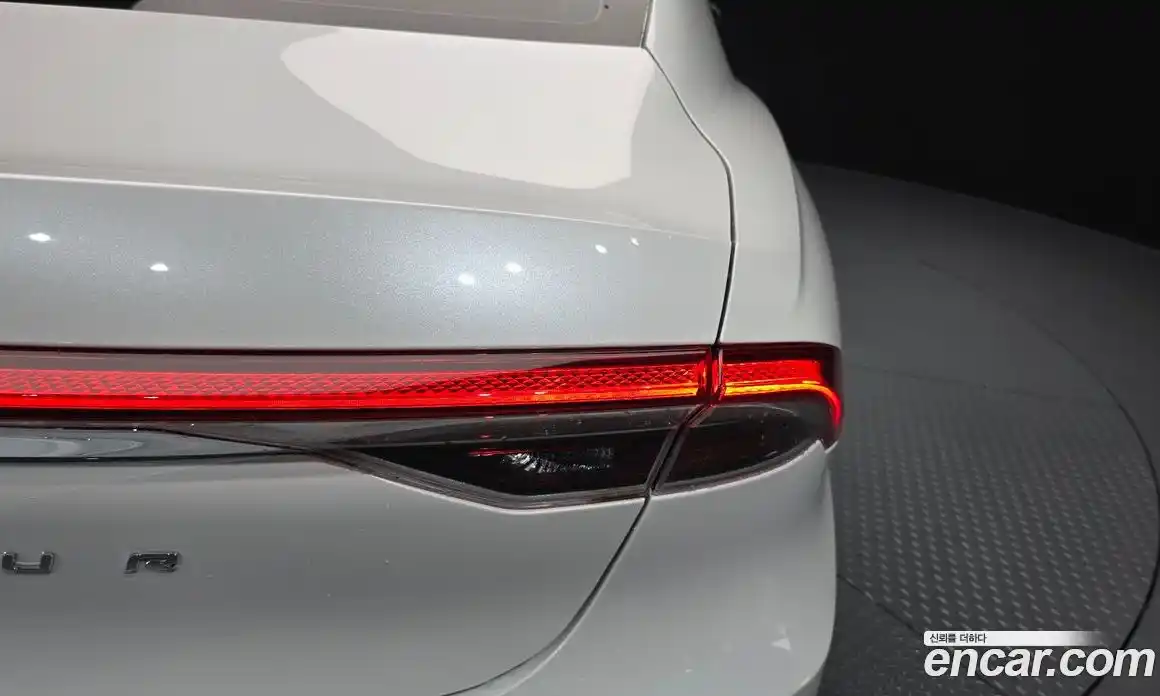 Hyundai Grandeur 2022 2.5 автомат (гидро), фото 9