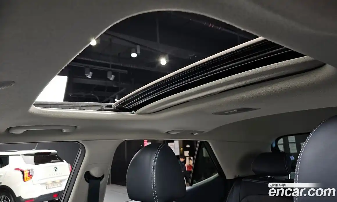 Hyundai Venue 2020 1.6 автомат (гидро), фото 19