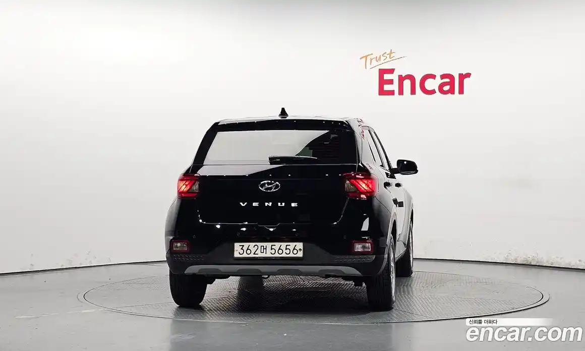 Hyundai Venue 2020 1.6 автомат (гидро), фото 4
