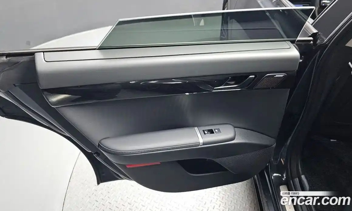 Hyundai Grandeur 2023 1.6 автомат (гидро), фото 15