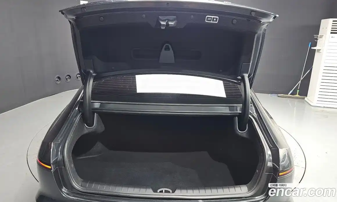 Hyundai Grandeur 2023 1.6 автомат (гидро), фото 26