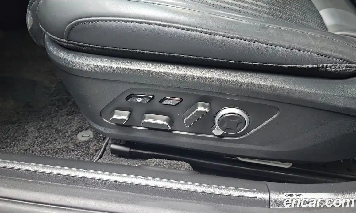 Hyundai Grandeur 2023 1.6 автомат (гидро), фото 32