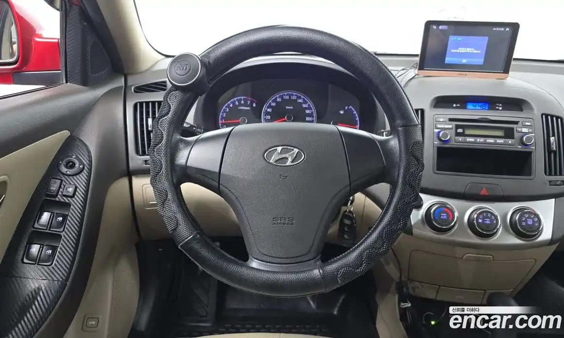 Hyundai Avante 2009 1.6 автомат (гидро), фото 13