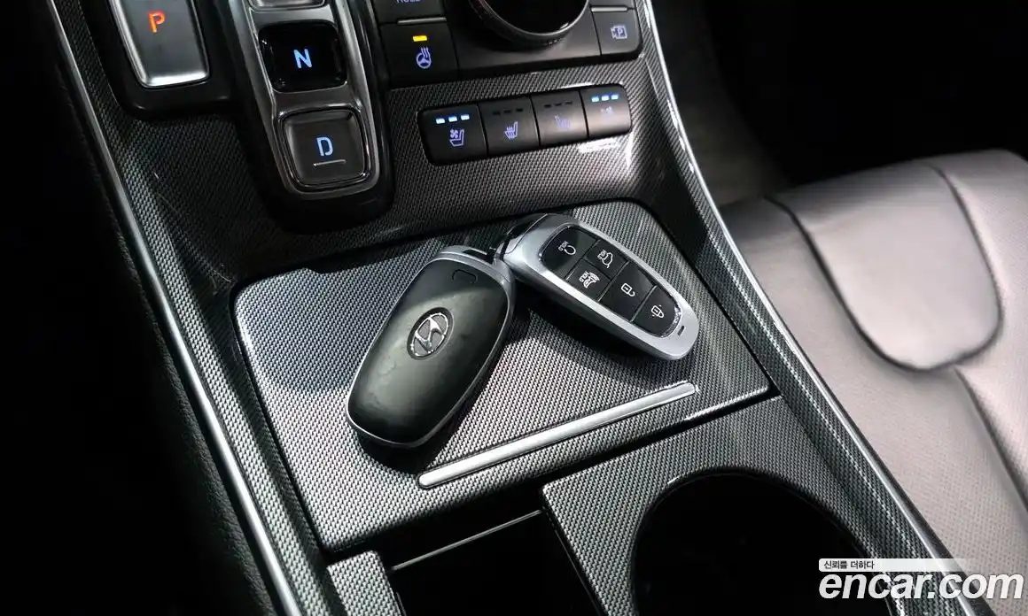 Hyundai Santa Fe 2022 2.5 автомат (гидро), фото 24