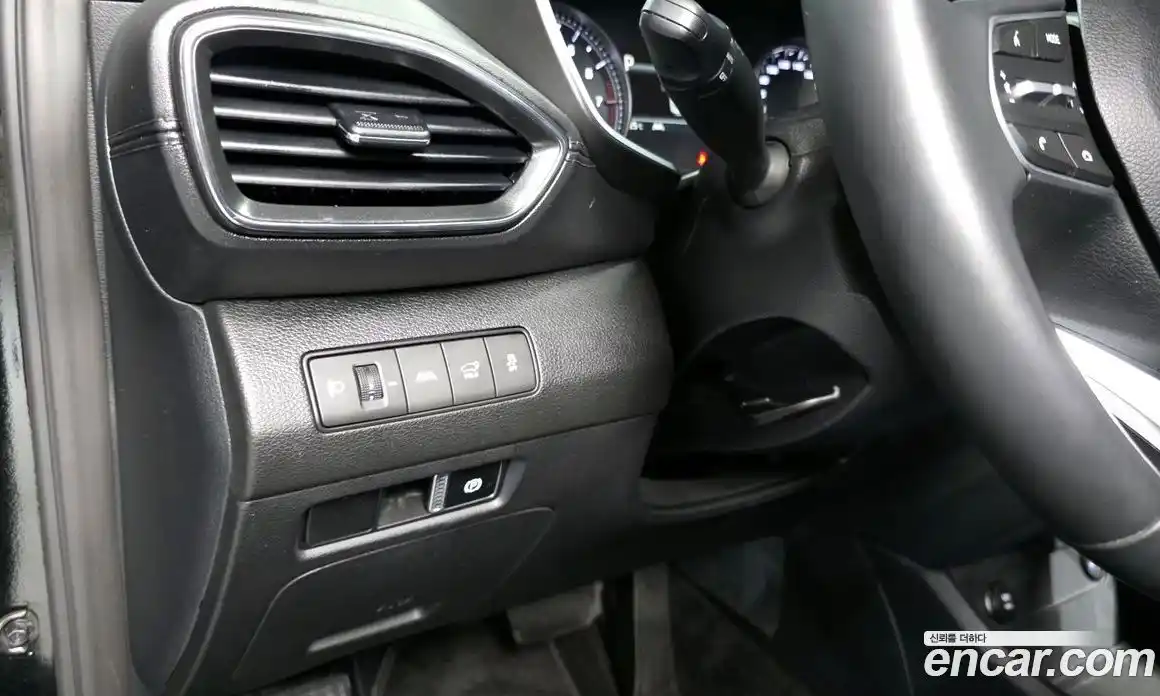 Hyundai Santa Fe 2022 2.5 автомат (гидро), фото 27