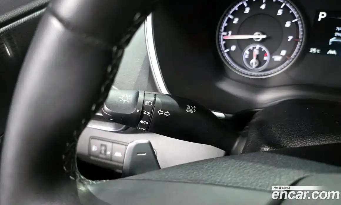 Hyundai Santa Fe 2022 2.5 автомат (гидро), фото 28