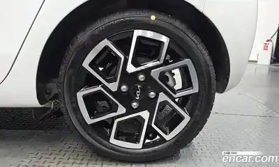 Kia Ray 2026 1.0 автомат (гидро), миниатюра 6