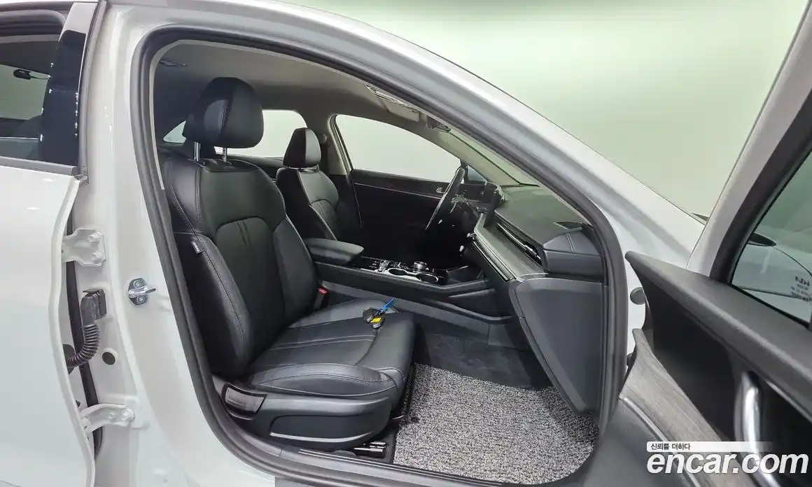 Kia K5 (Optima) 2025 2.0 автомат (гидро), фото 13