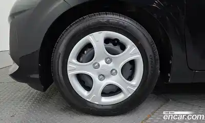 Kia Morning 2023 1.0 автомат (гидро), миниатюра 5