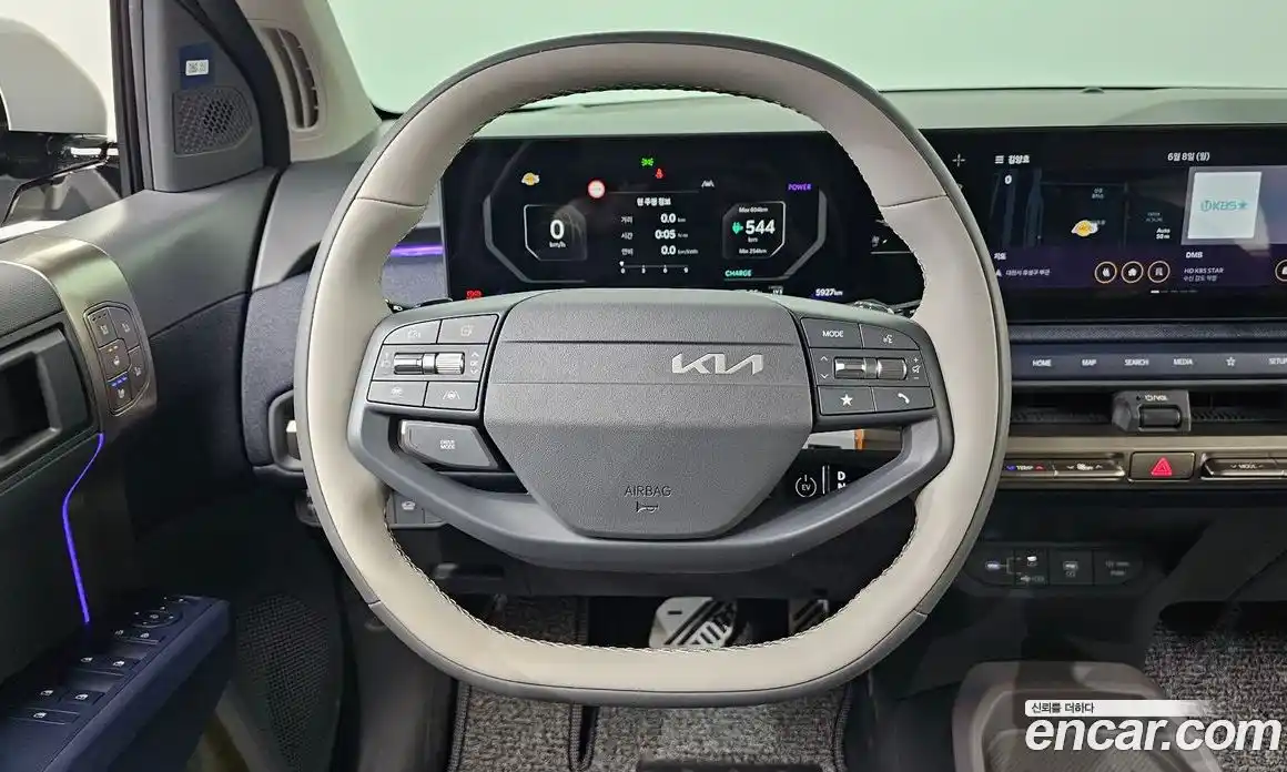 Kia EV3 2024 0.2 автомат (гидро), фото 15