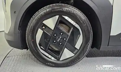 Kia EV3 2024 0.2 автомат (гидро), миниатюра 5