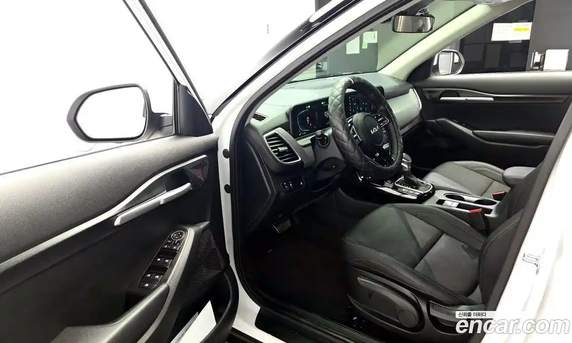 Kia Seltos 2025 1.6 автомат (гидро), фото 13