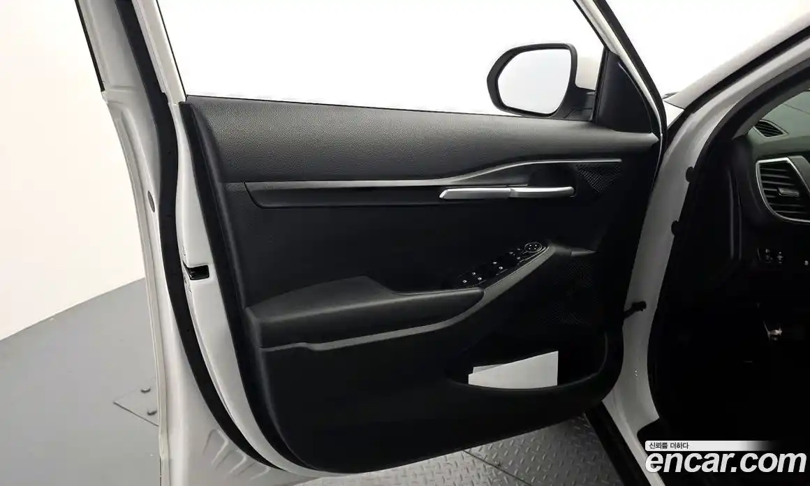 Kia Seltos 2025 1.6 автомат (гидро), фото 14