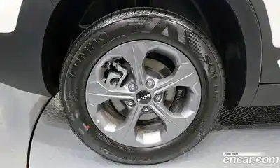 Kia Seltos 2025 1.6 автомат (гидро), миниатюра 5