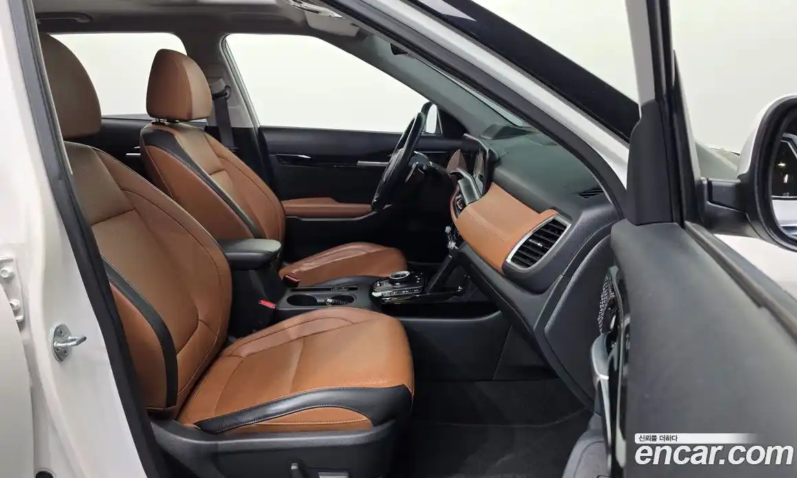 Kia Seltos 2022 1.6 автомат (гидро), фото 17