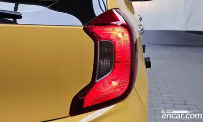 Kia Morning 2022 1.0 автомат (гидро), миниатюра 9