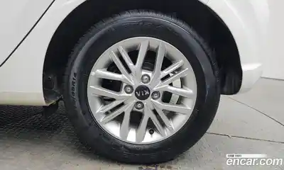 Kia Morning 2020 1.0 автомат (гидро), миниатюра 7