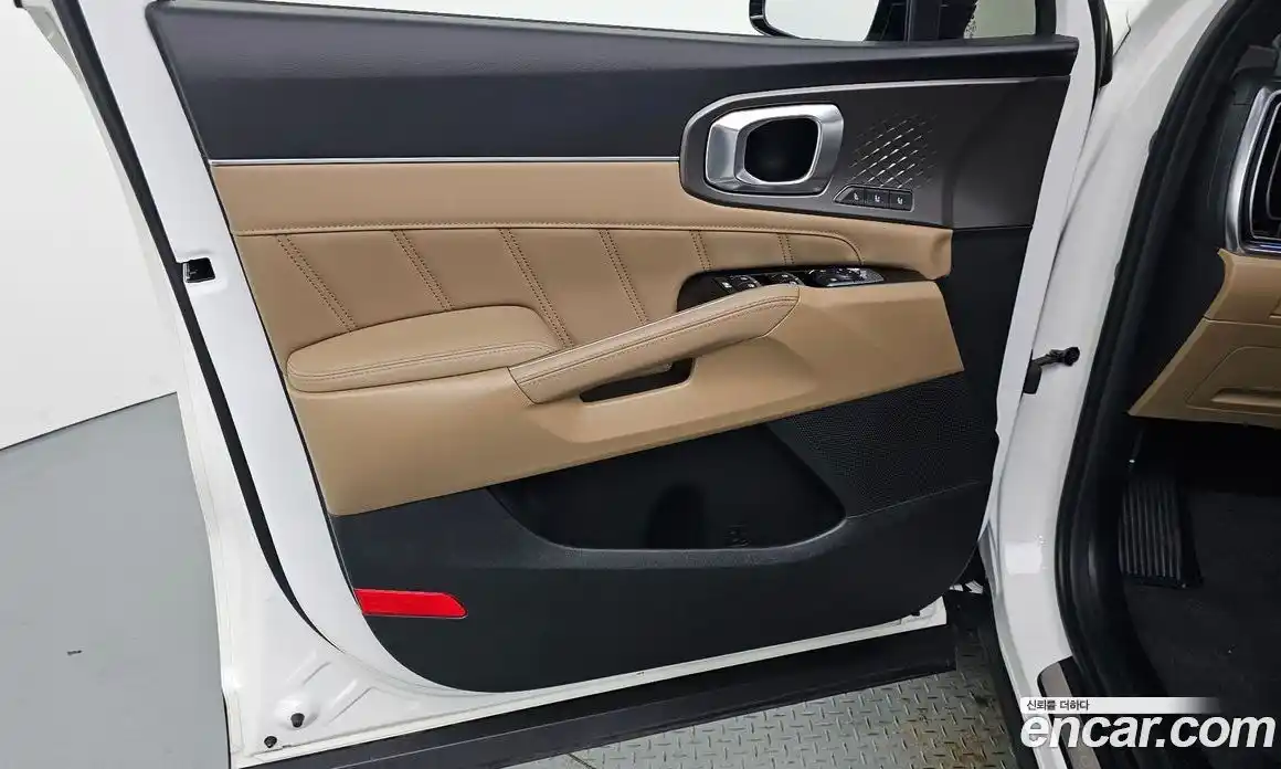 Kia Sorento 2024 1.6 автомат (гидро), фото 14