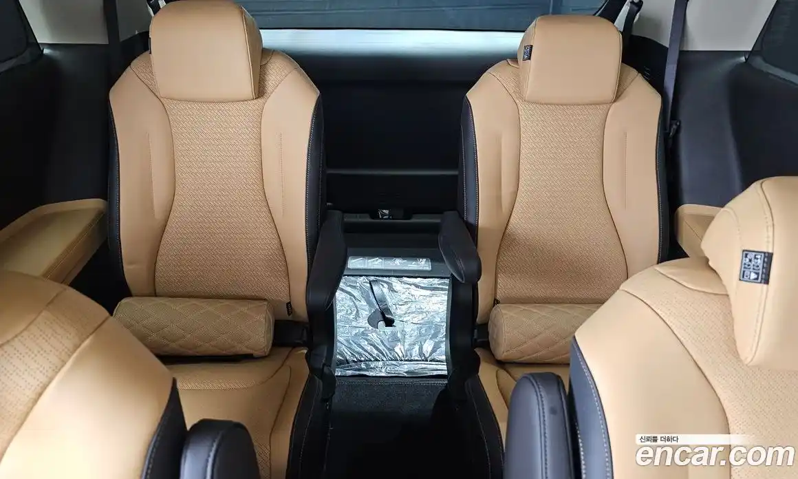 Kia Carnival 2023 2.2 автомат (гидро), фото 17