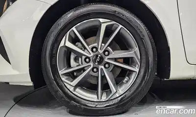 Kia K3 2024 1.6 автомат (гидро), миниатюра 5