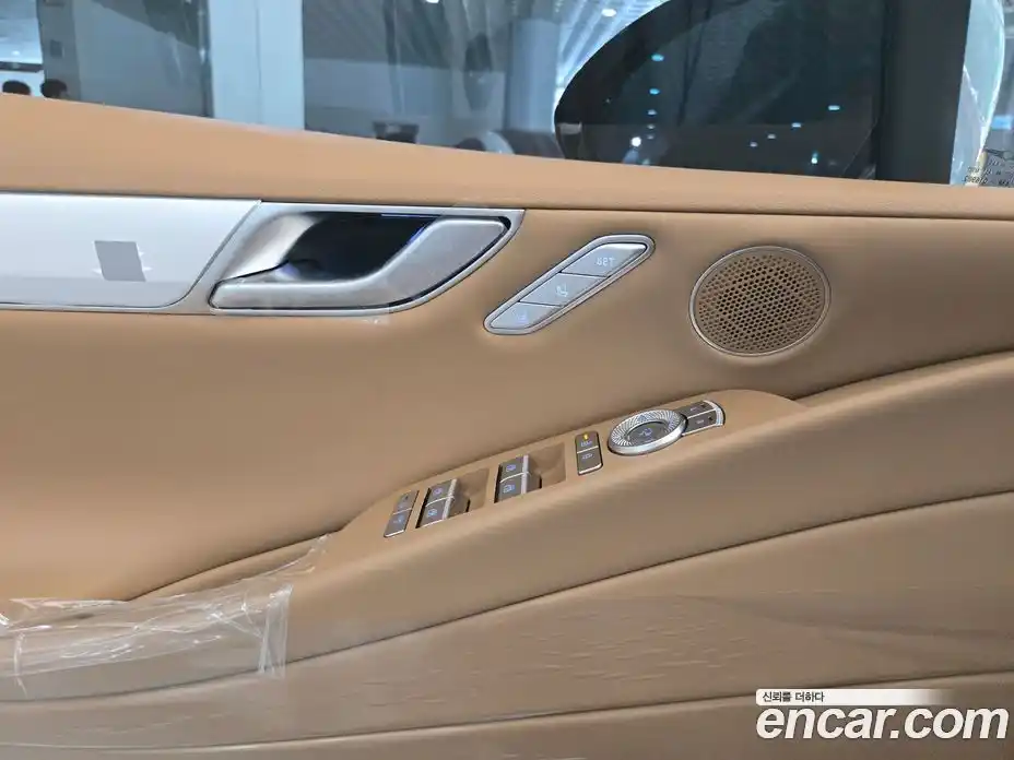Genesis G80 2026 2.5 автомат (гидро), фото 14