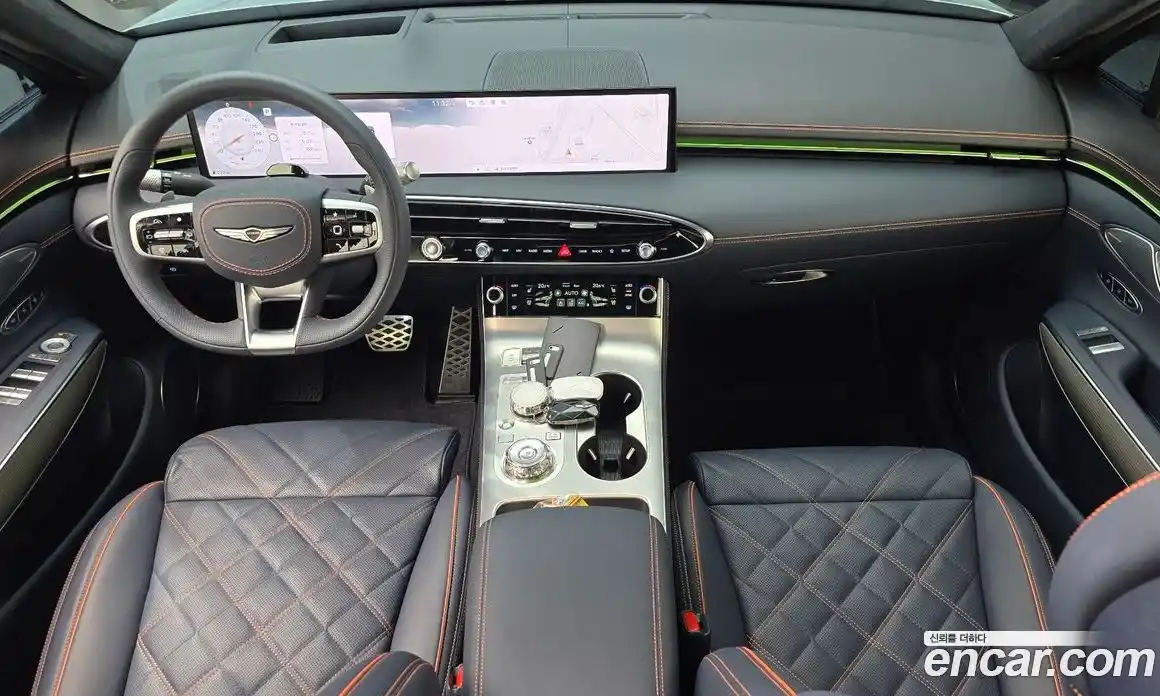 Genesis GV70 2025 2.5 автомат (гидро), фото 10