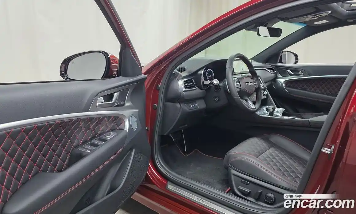 Genesis G70 2024 3.3 автомат (гидро), фото 13