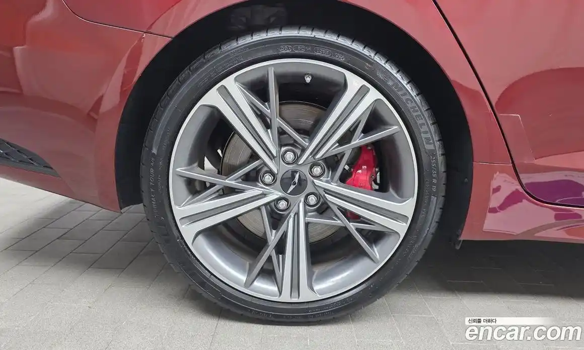 Genesis G70 2024 3.3 автомат (гидро), фото 5
