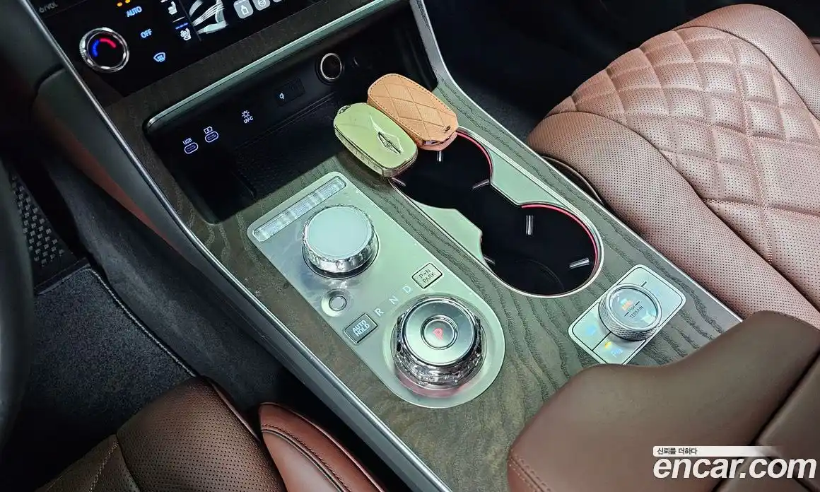 Genesis GV80 2025 2.5 автомат (гидро), фото 12