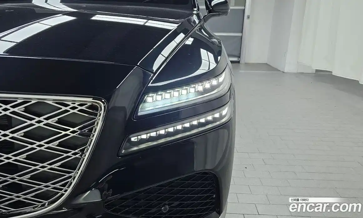 Genesis GV80 2025 2.5 автомат (гидро), фото 8