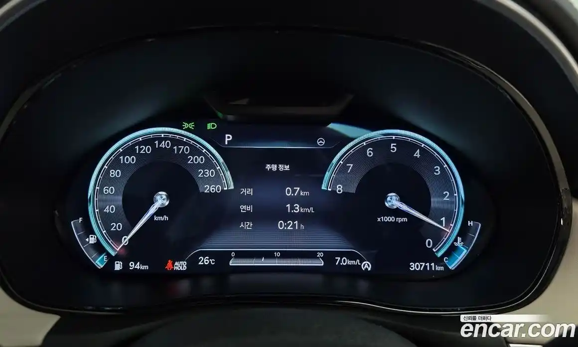 Genesis GV70 2023 2.5 автомат (гидро), фото 11