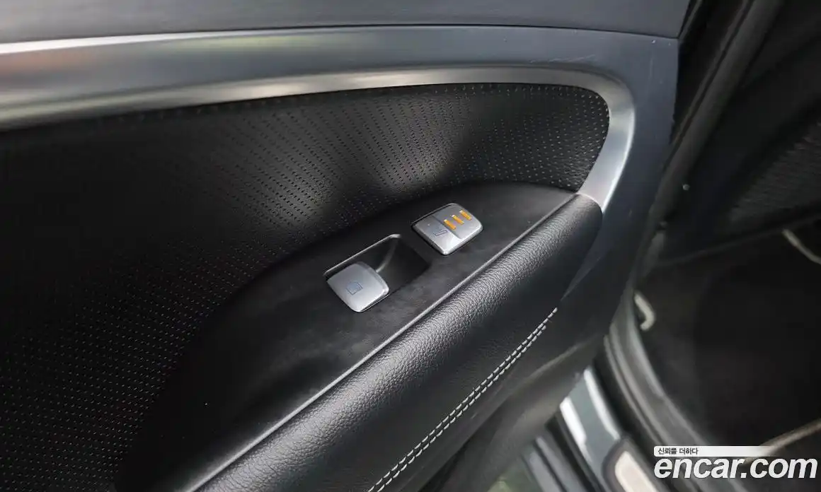 Genesis G70 2019 2.0 автомат (гидро), фото 34