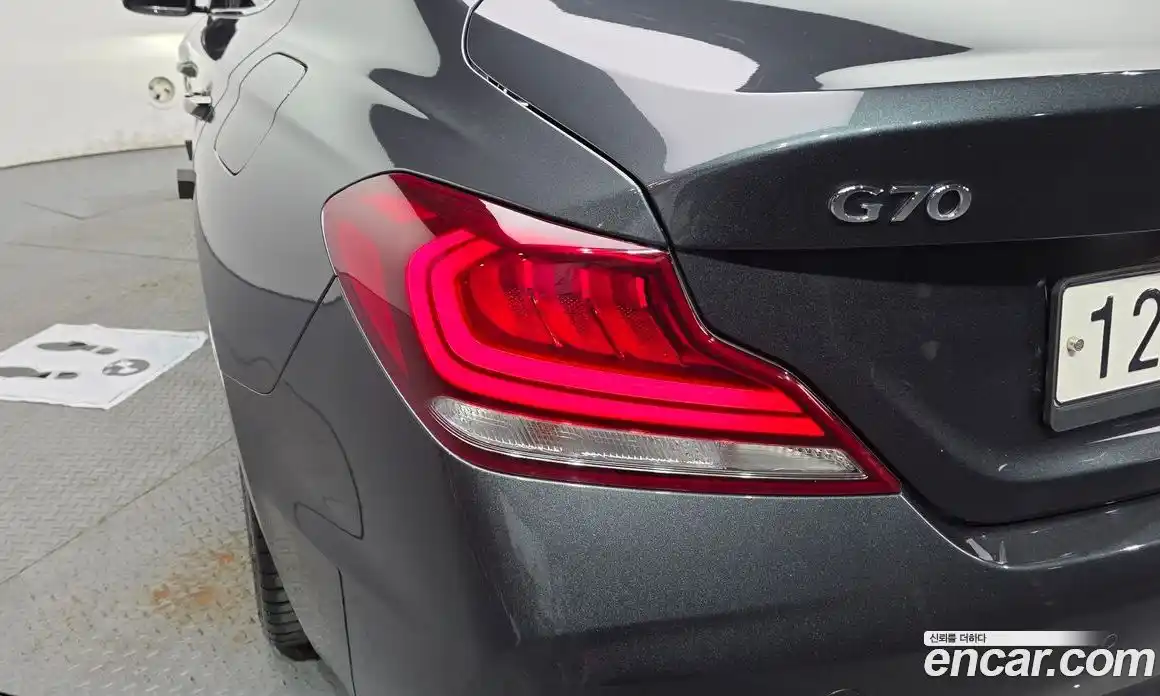 Genesis G70 2019 2.0 автомат (гидро), фото 9