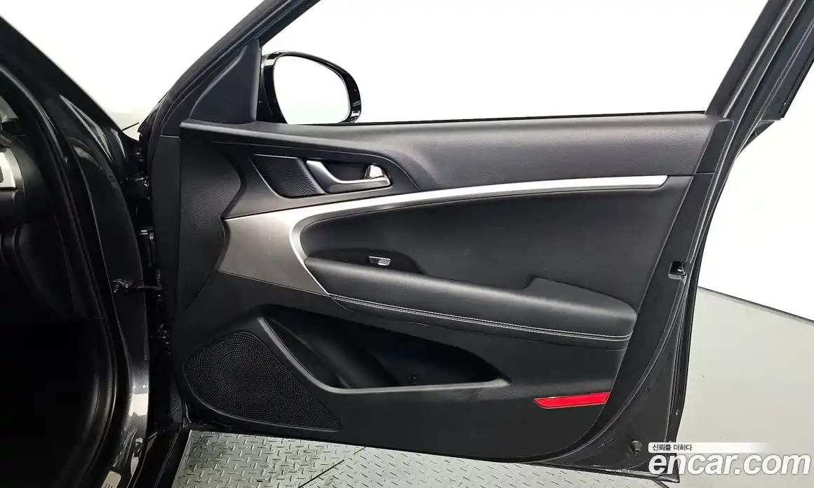 Genesis G70 2018 2.0 автомат (гидро), фото 19