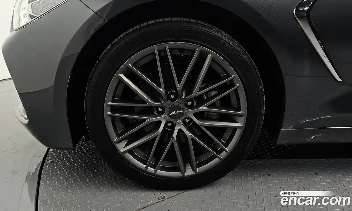 Genesis G70 2018 2.0 автомат (гидро), фото 5
