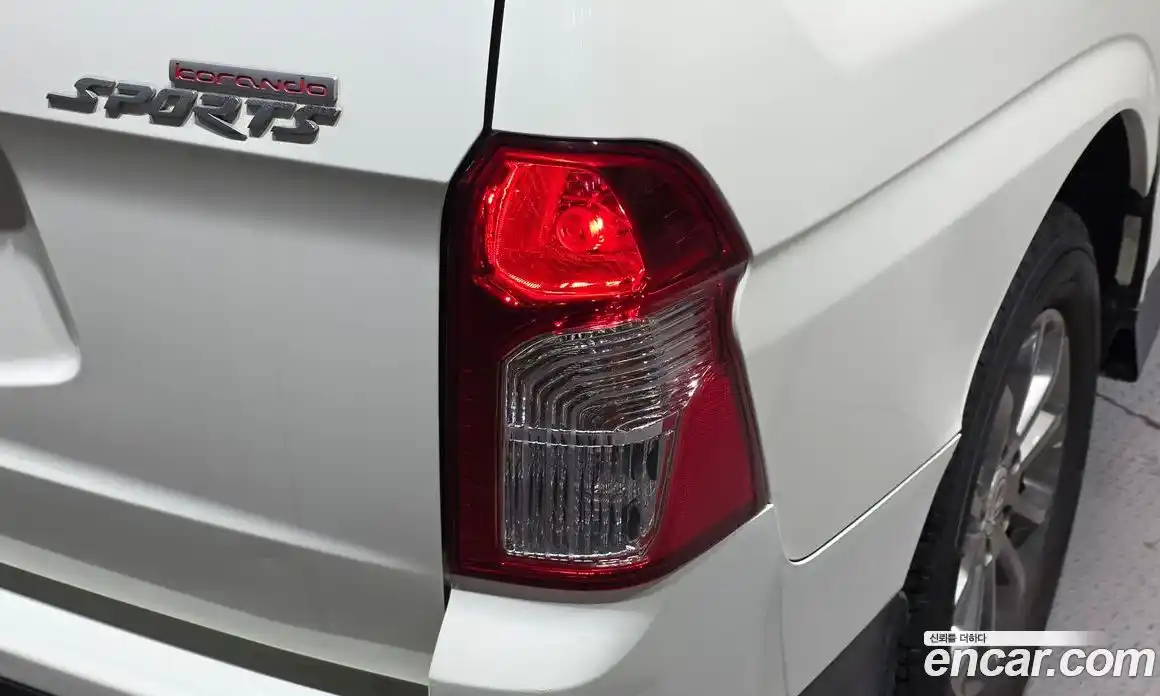 SsangYong Korando 2013 2.0 автомат (гидро), фото 9