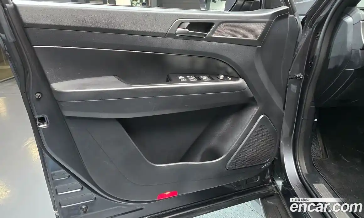 SsangYong Rexton 2021 2.2 автомат (гидро), фото 14