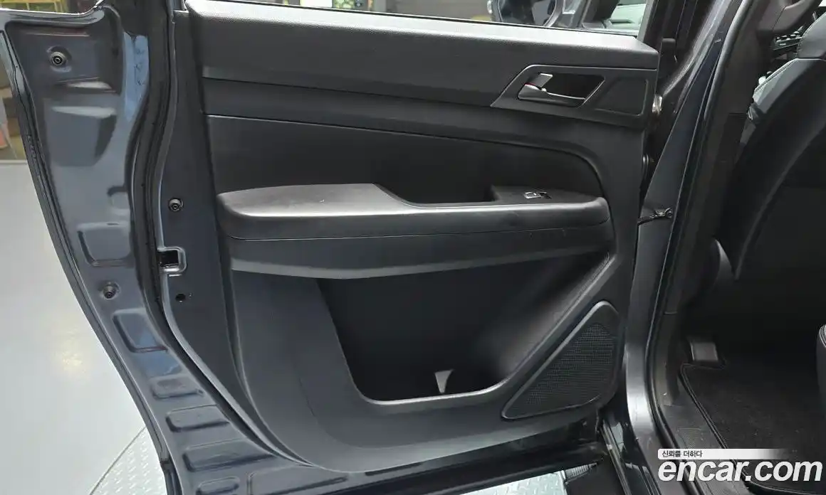 SsangYong Rexton 2021 2.2 автомат (гидро), фото 15