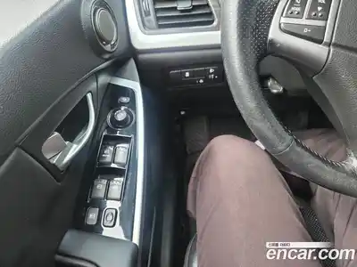 SsangYong Korando 2015 2.2 автомат (гидро), миниатюра 10