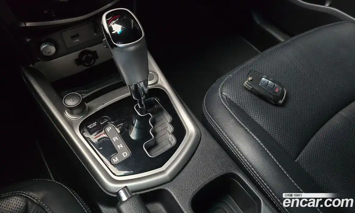 SsangYong TIBOLI 2016 1.6 автомат (гидро), фото 9