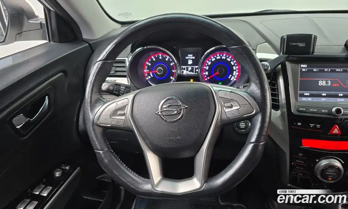 SsangYong TIBOLI 2016 1.6 автомат (гидро), фото 13